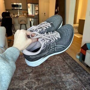 ASICS Women's GEL-Excite 7 Running Shoes Size 8